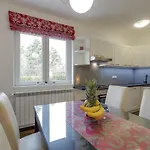 Two-bedroom Tatty Apartamento *